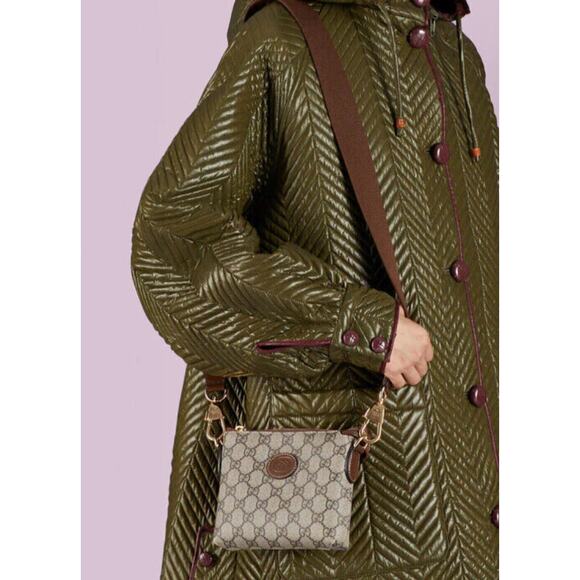 NEW Gucci Messenger GG Supreme Monogram Crossbody Clutch Wristlet Bag - Picture 2 of 14